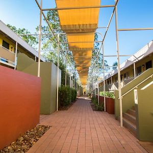 Emu Walk Apartments